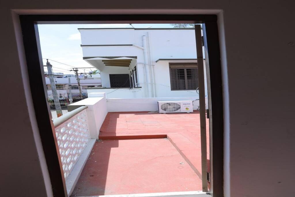 Heritage Home With 2 Bed/2 Bath With Kitchen In A Residential Neighborhood. Madurai Exteriör bild